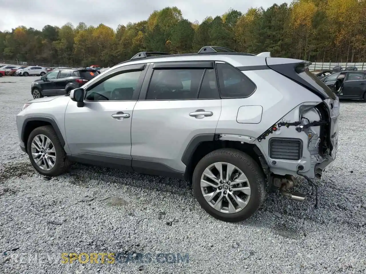 2 Photograph of a damaged car 2T3C1RFV0PC241016 TOYOTA RAV4 2023