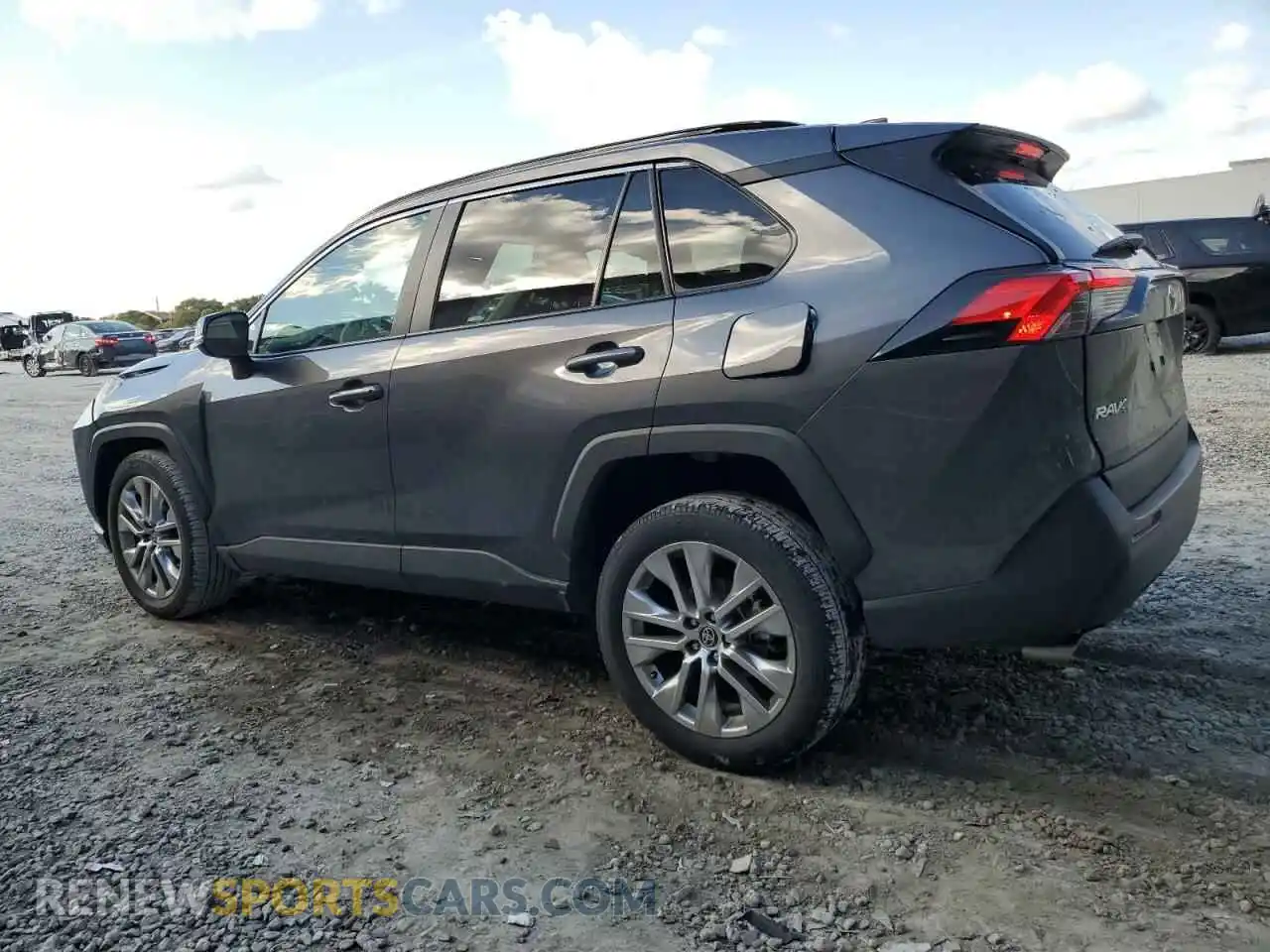 2 Photograph of a damaged car 2T3C1RFV0PC243283 TOYOTA RAV4 2023