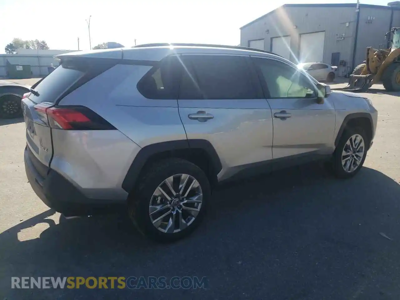 3 Photograph of a damaged car 2T3C1RFV3PC229751 TOYOTA RAV4 2023