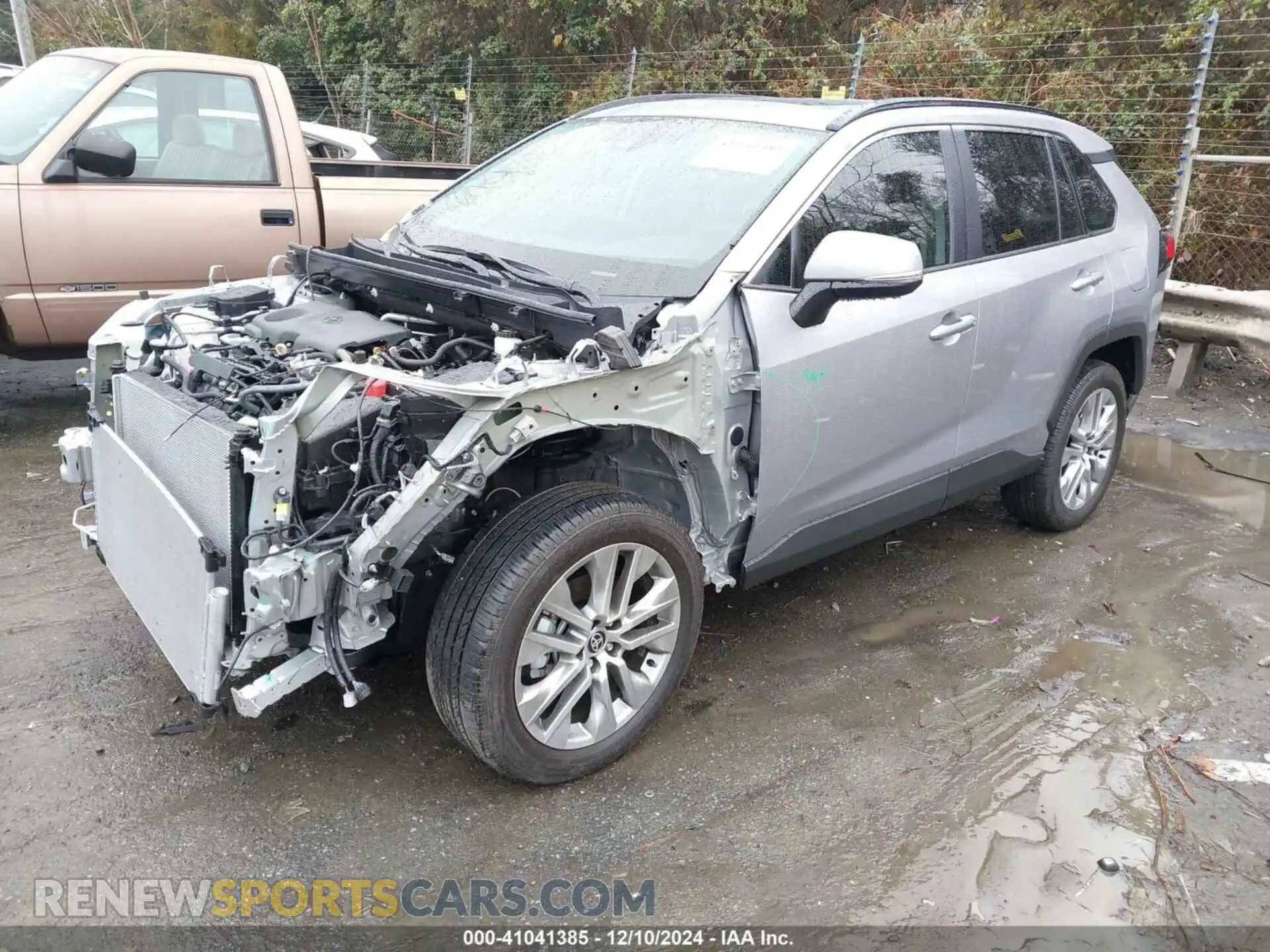 2 Photograph of a damaged car 2T3C1RFV3PC246744 TOYOTA RAV4 2023