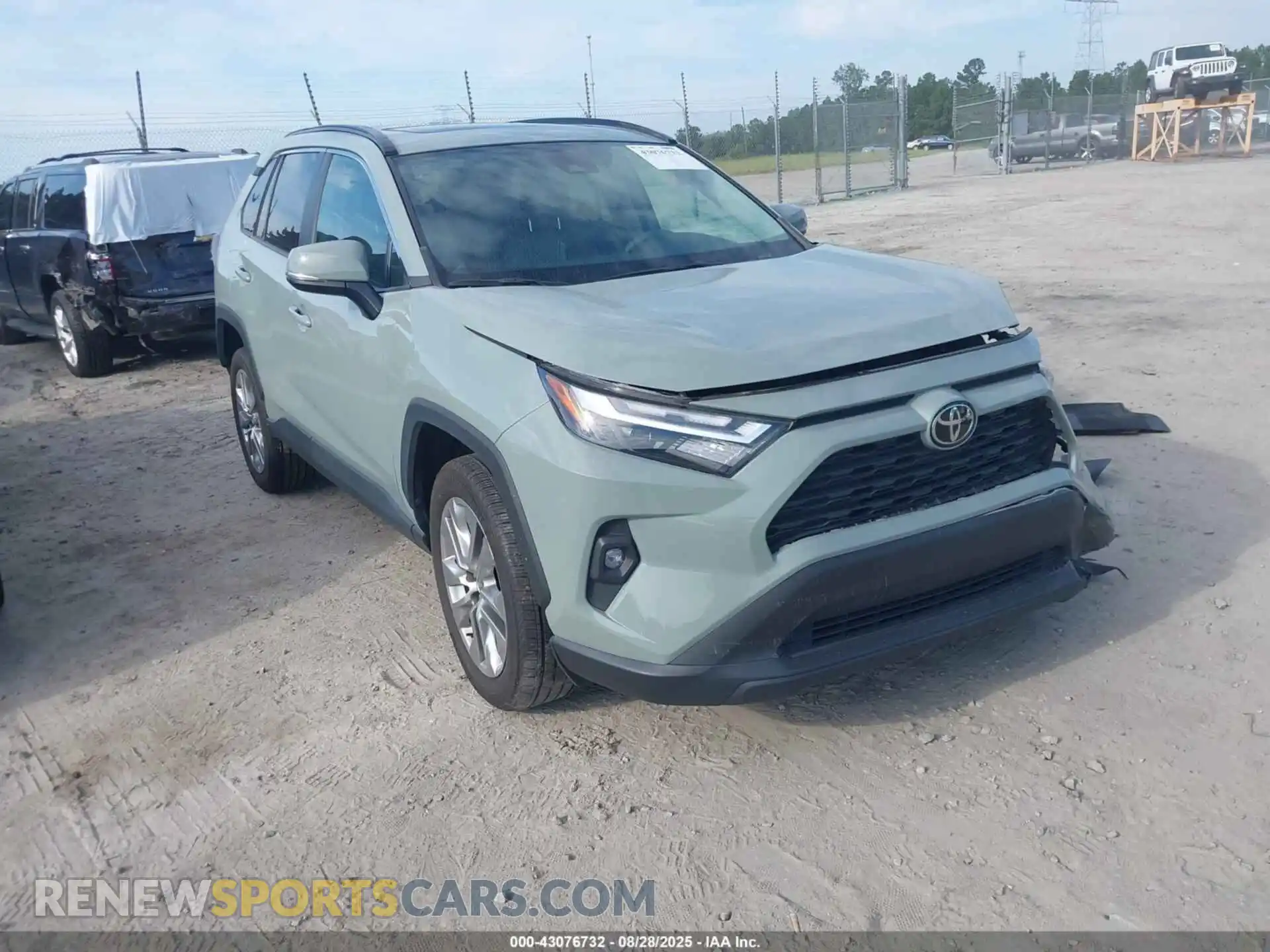1 Photograph of a damaged car 2T3C1RFV3PW280889 TOYOTA RAV4 2023