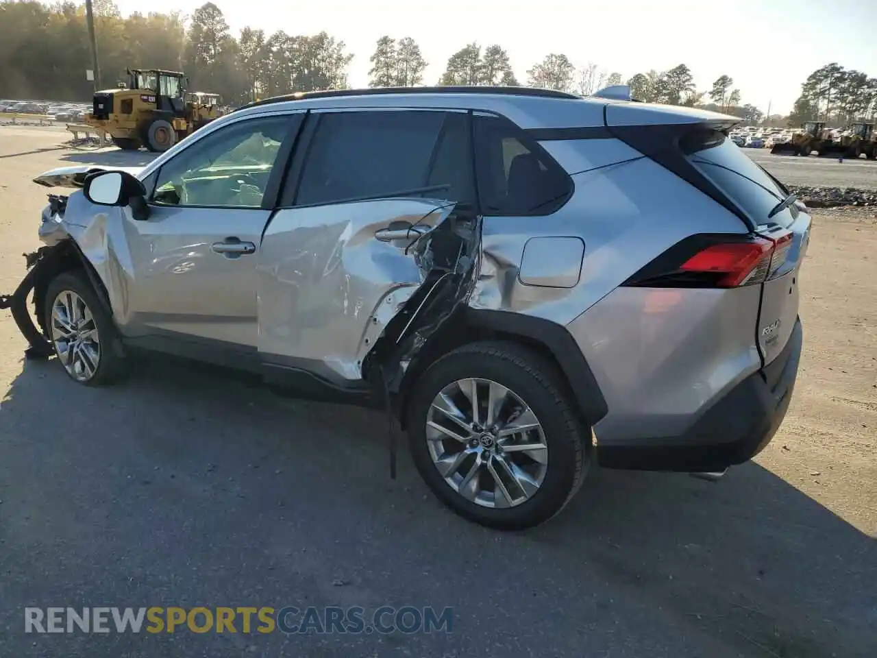 2 Photograph of a damaged car 2T3C1RFV4PC249331 TOYOTA RAV4 2023
