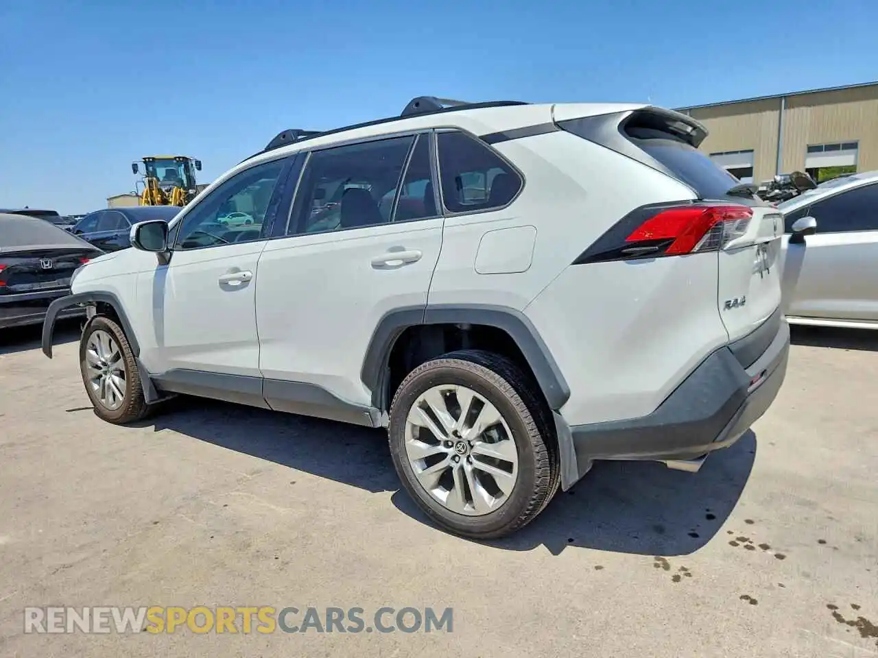 2 Photograph of a damaged car 2T3C1RFV5PW280859 TOYOTA RAV4 2023