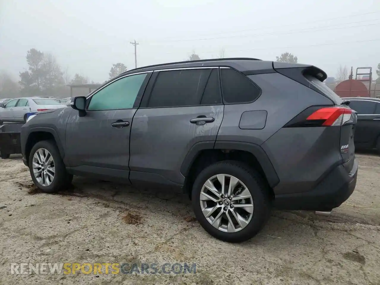 2 Photograph of a damaged car 2T3C1RFV5PW294163 TOYOTA RAV4 2023