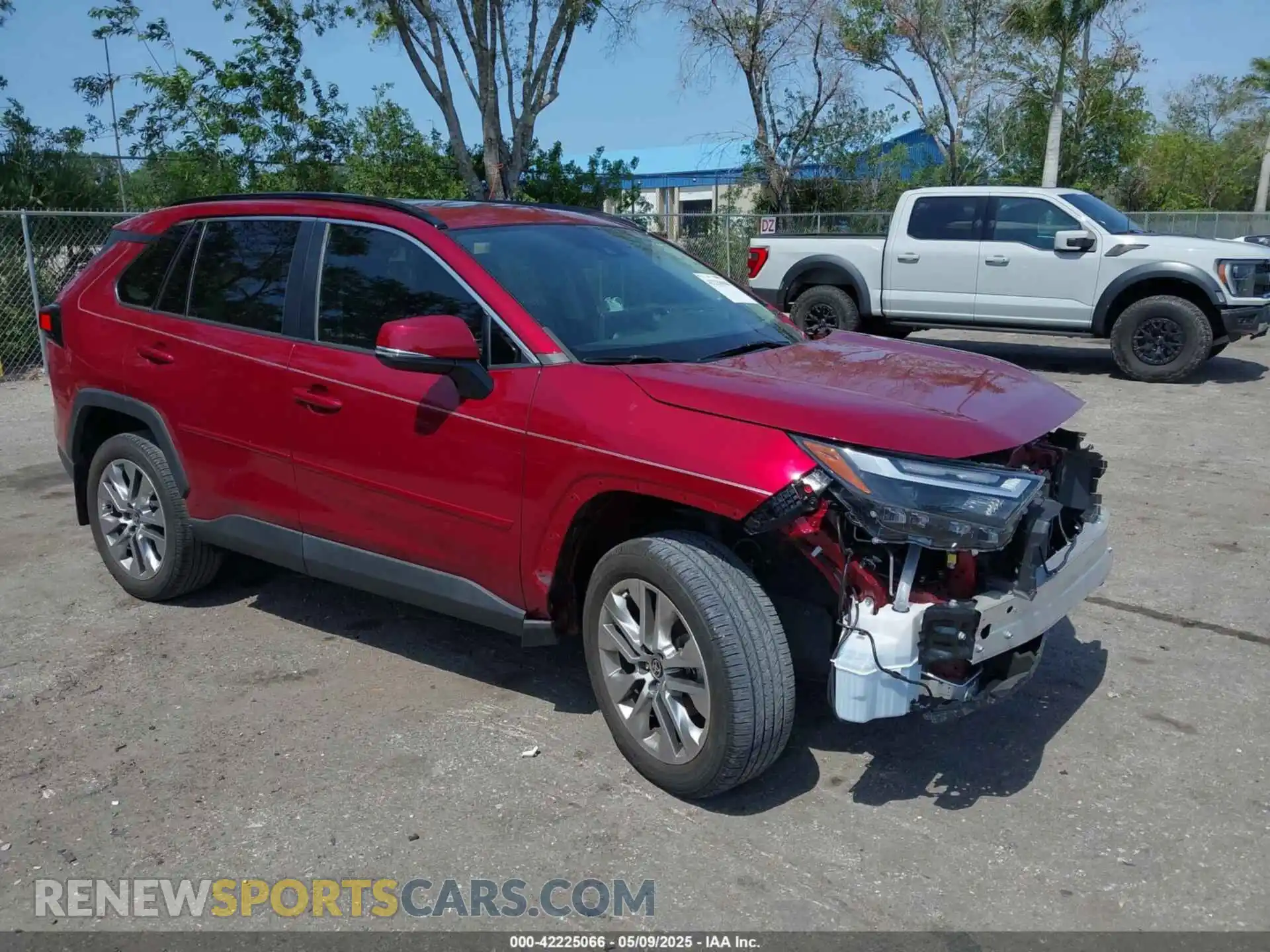 1 Photograph of a damaged car 2T3C1RFV6PW261589 TOYOTA RAV4 2023