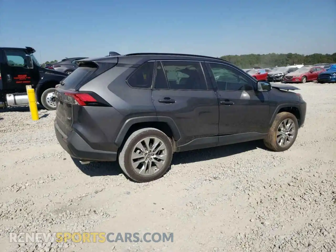 3 Photograph of a damaged car 2T3C1RFV7PC249114 TOYOTA RAV4 2023