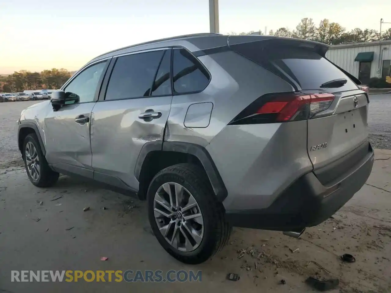 2 fotografías del automóvil dañado 2T3C1RFV7PW249046 TOYOTA RAV4 2023