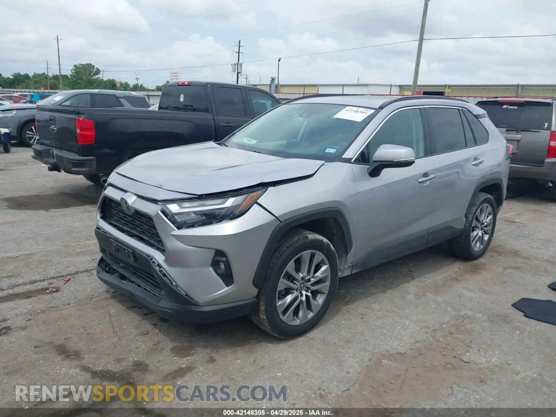 2 Photograph of a damaged car 2T3C1RFV8PW278717 TOYOTA RAV4 2023