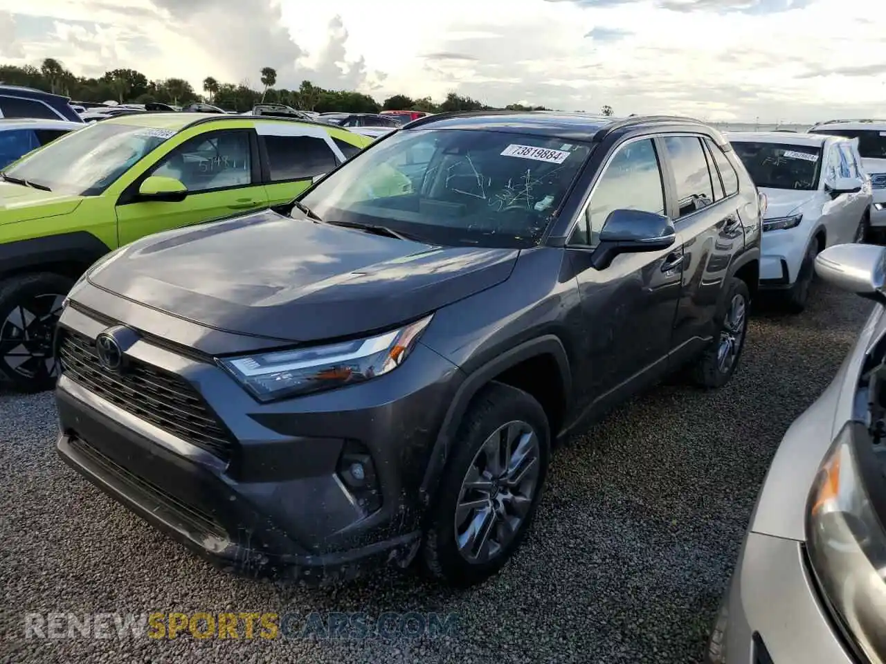 1 Photograph of a damaged car 2T3C1RFV8PW280158 TOYOTA RAV4 2023