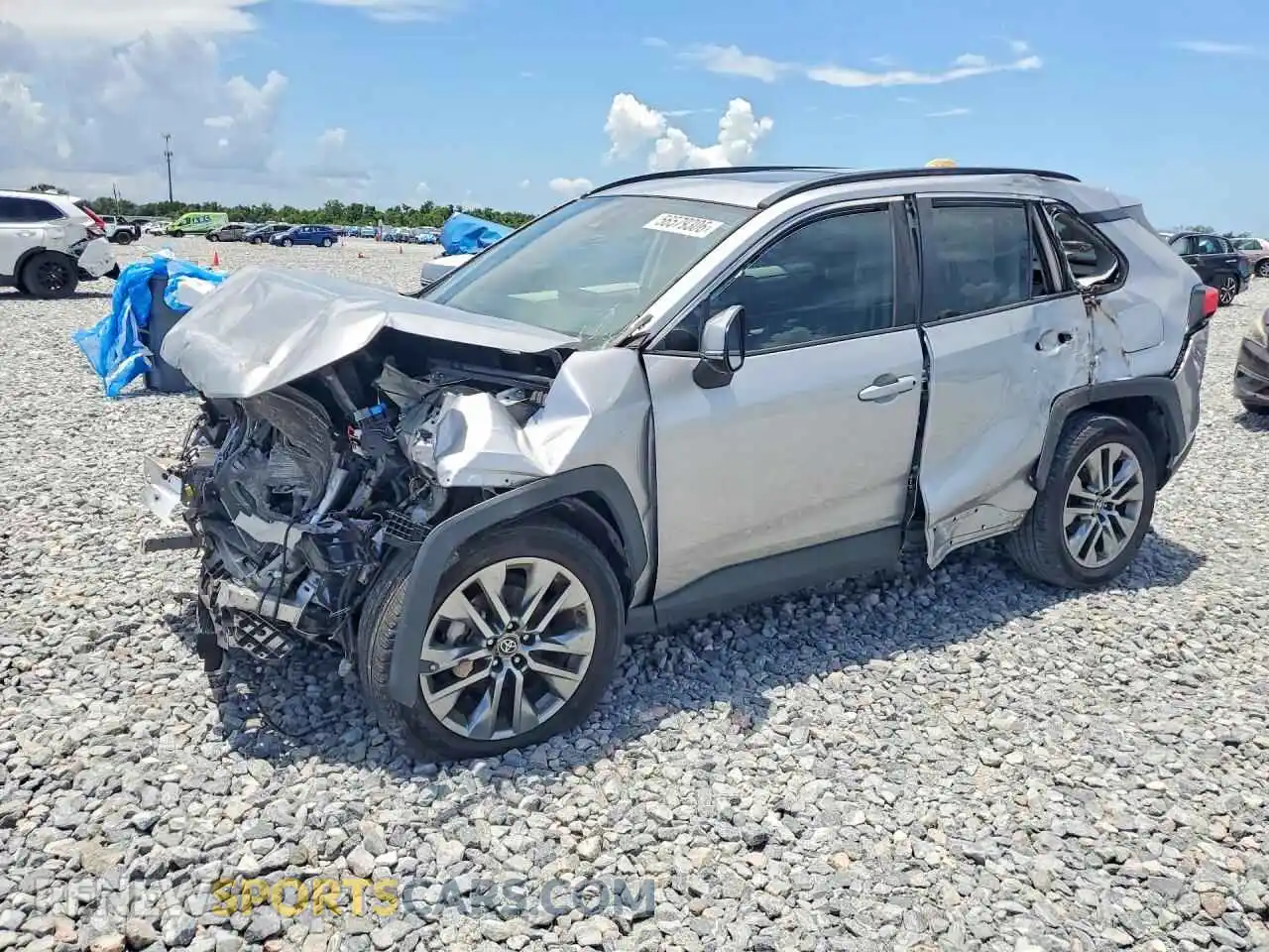 1 Photograph of a damaged car 2T3C1RFV9PC233416 TOYOTA RAV4 2023
