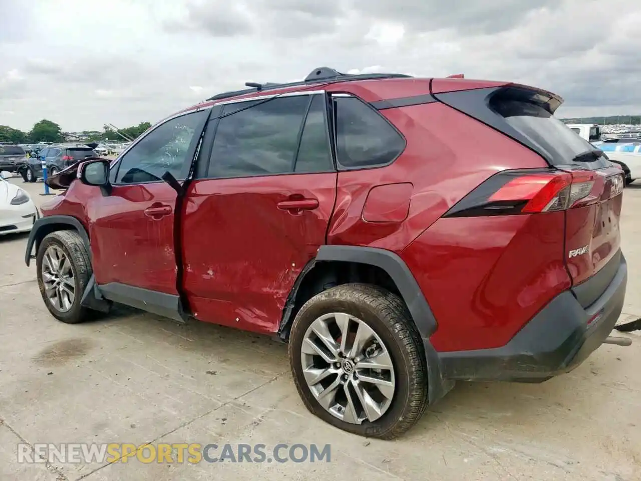 2 Фотография поврежденного автомобиля 2T3C1RFV9PW261229 TOYOTA RAV4 2023