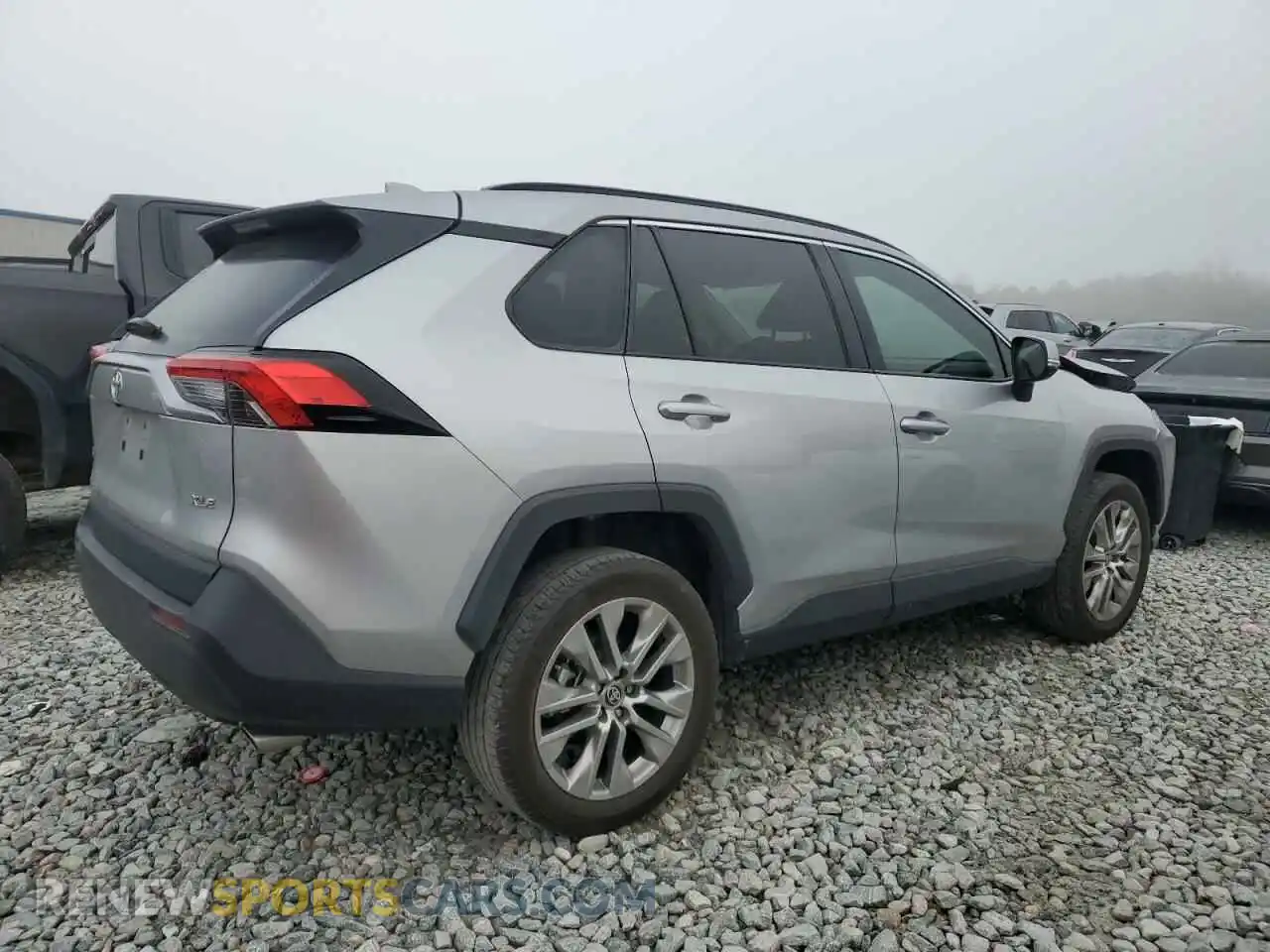 3 Photograph of a damaged car 2T3C1RFVXPC239516 TOYOTA RAV4 2023