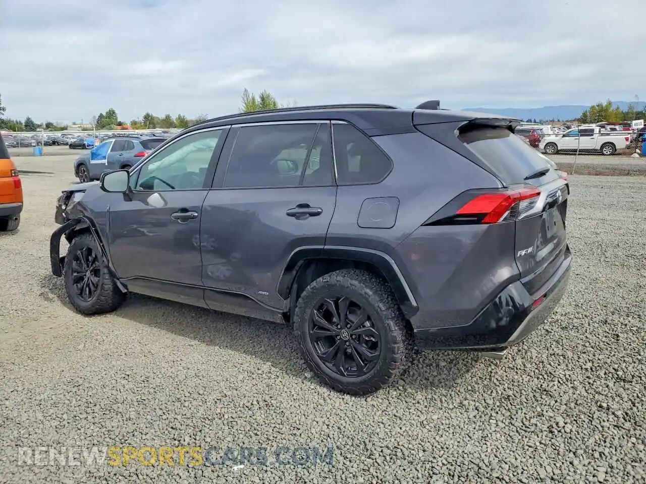 2 Photograph of a damaged car 2T3E6RFV9PW044869 TOYOTA RAV4 2023