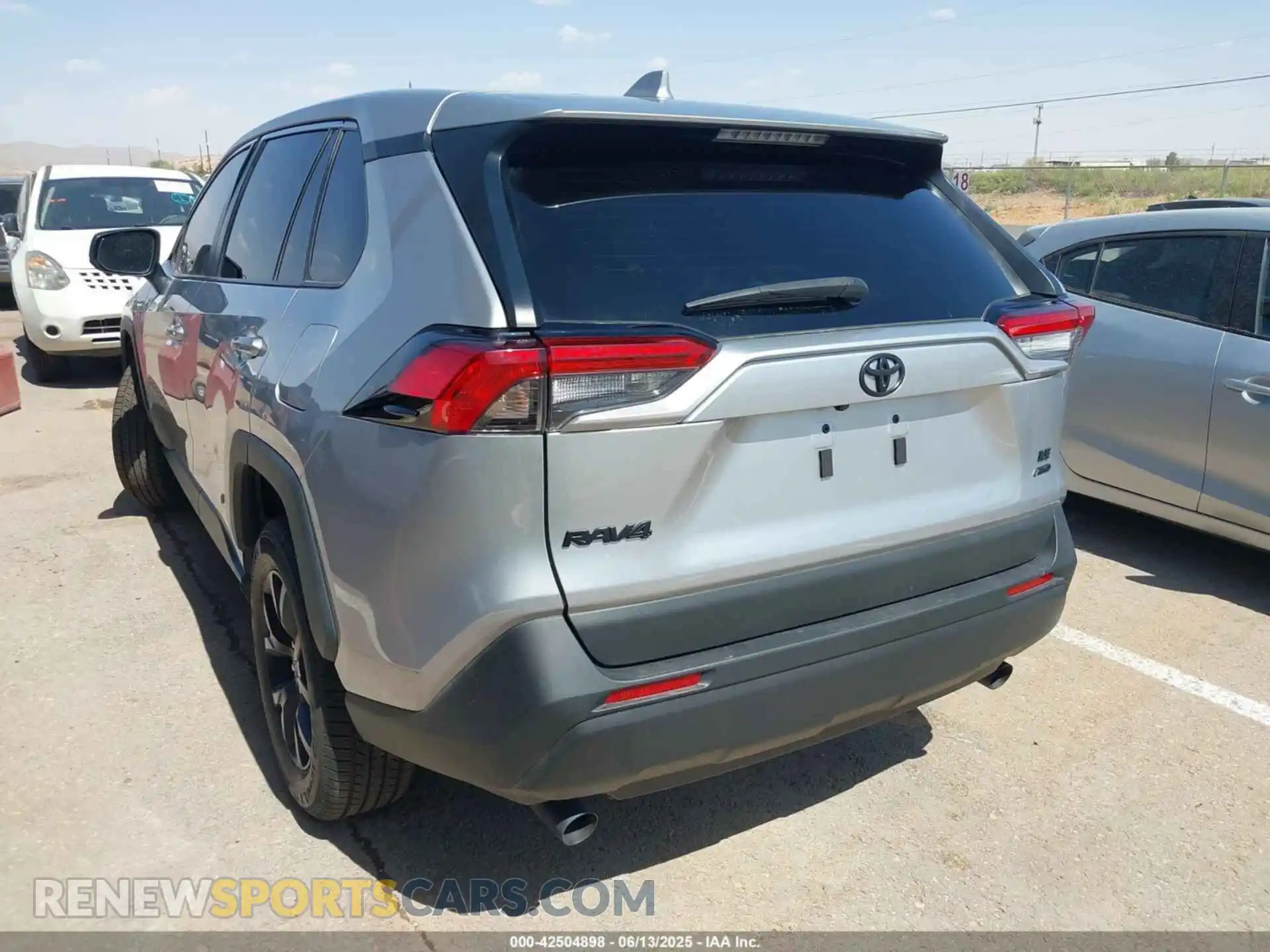 3 Photograph of a damaged car 2T3F1RFV1PC362294 TOYOTA RAV4 2023