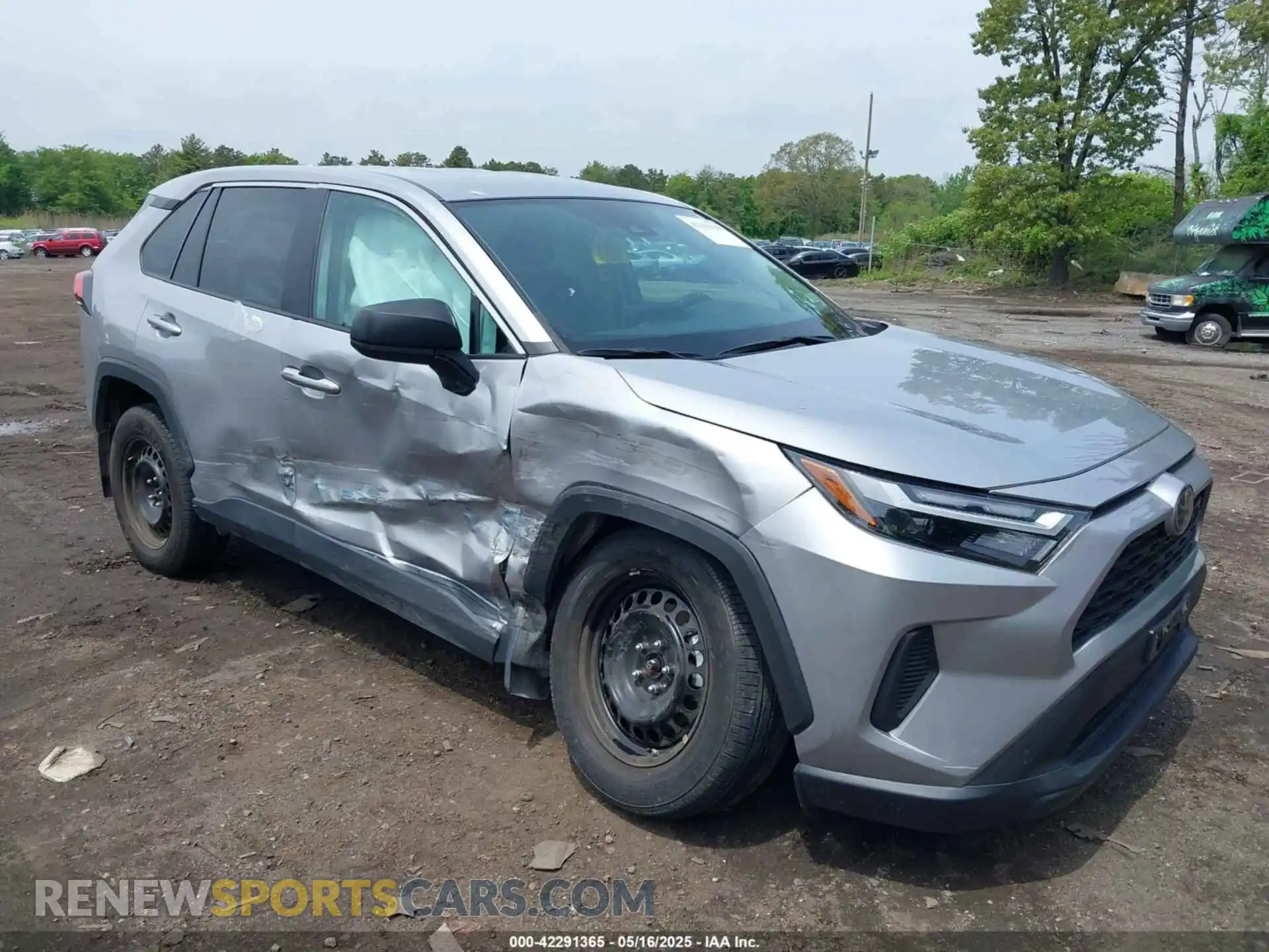 1 Photograph of a damaged car 2T3F1RFV4PC349085 TOYOTA RAV4 2023