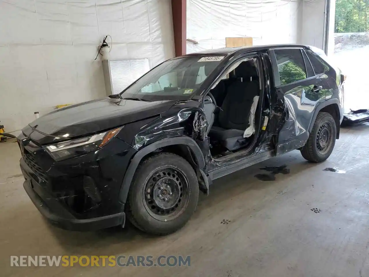 1 Photograph of a damaged car 2T3F1RFV6PC367779 TOYOTA RAV4 2023