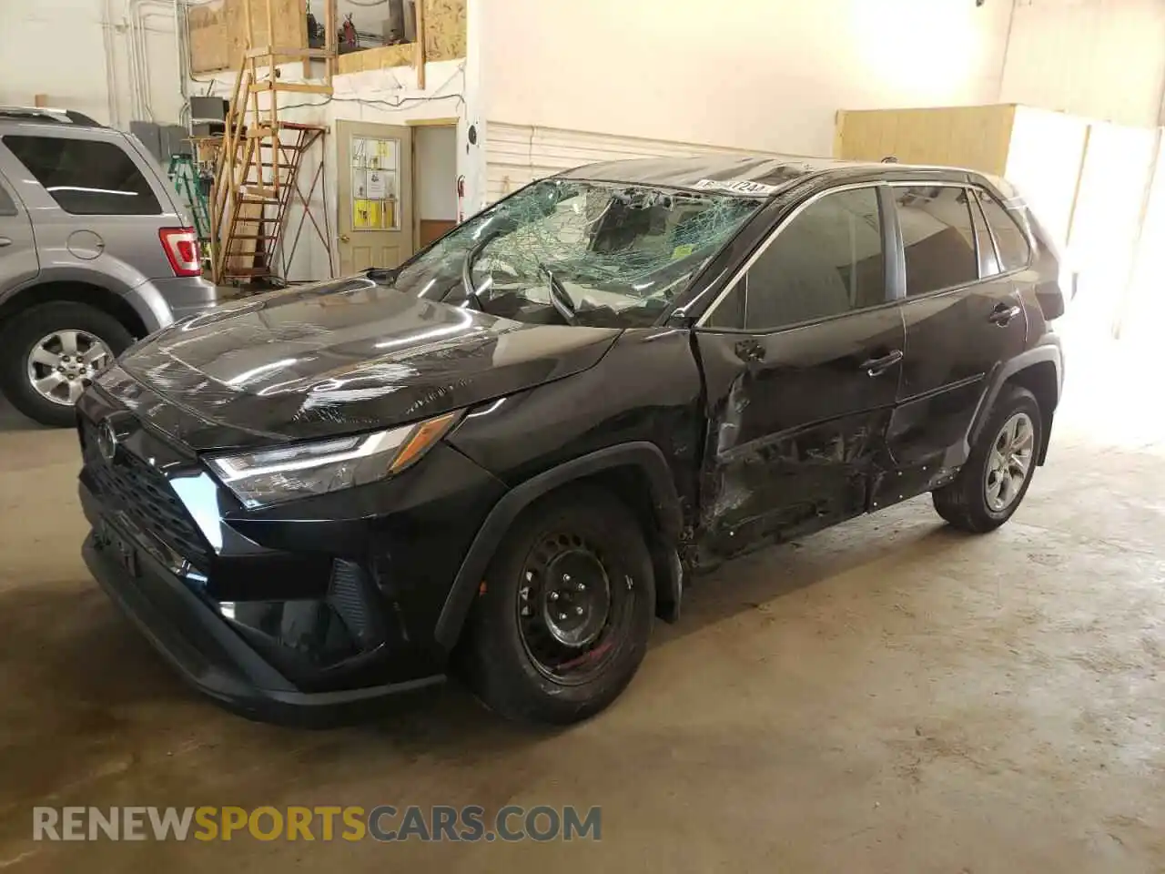 1 Photograph of a damaged car 2T3F1RFV7PC331213 TOYOTA RAV4 2023