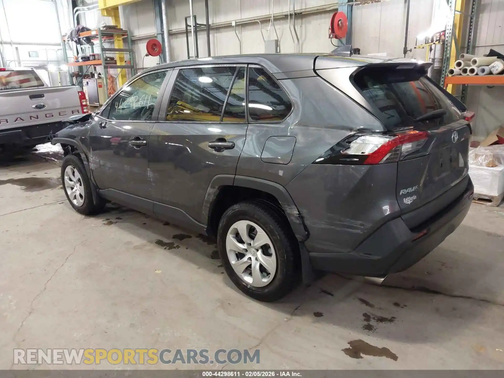 3 Photograph of a damaged car 2T3F1RFV8PC350949 TOYOTA RAV4 2023
