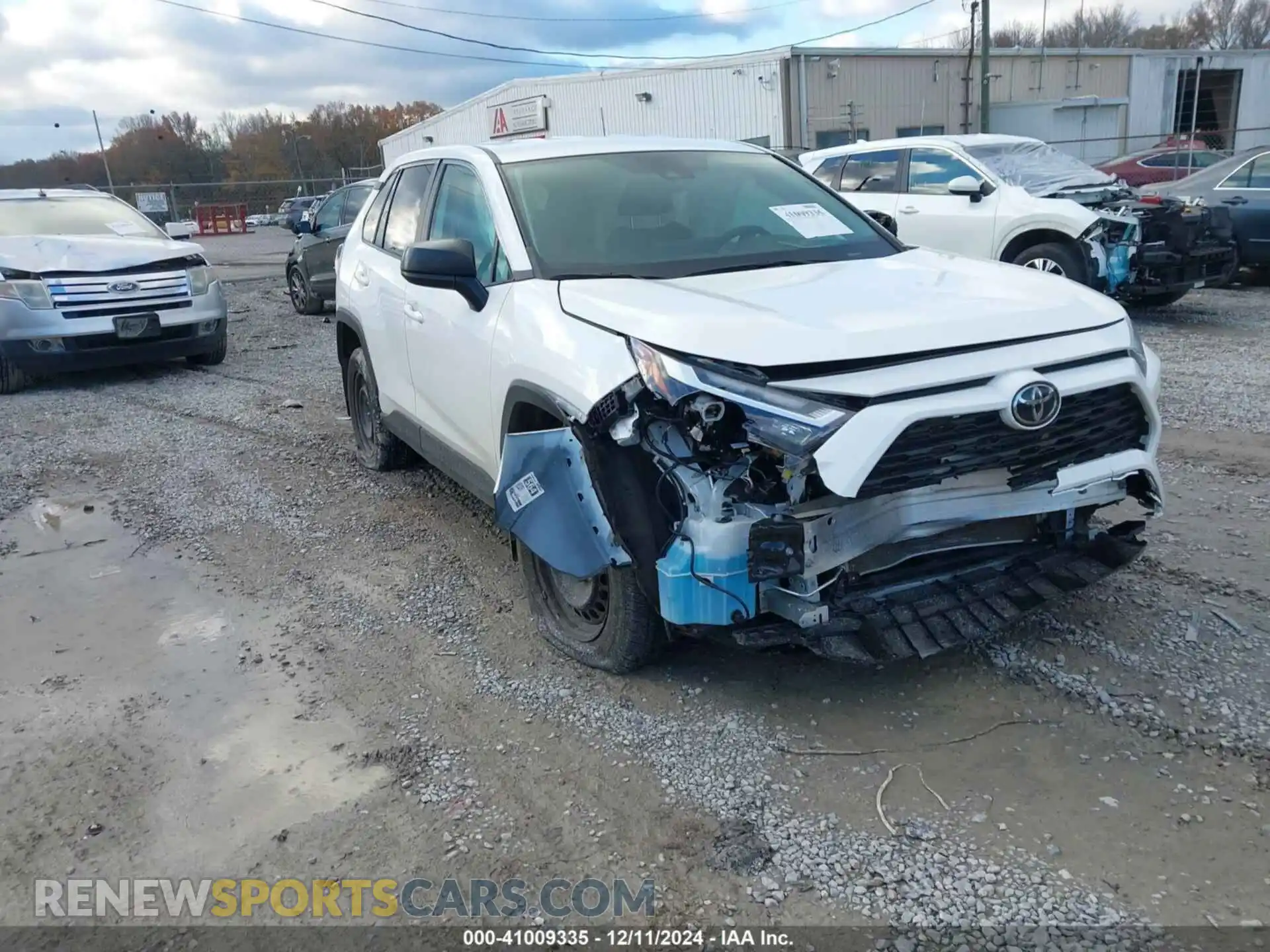 1 Photograph of a damaged car 2T3F1RFV8PC354094 TOYOTA RAV4 2023