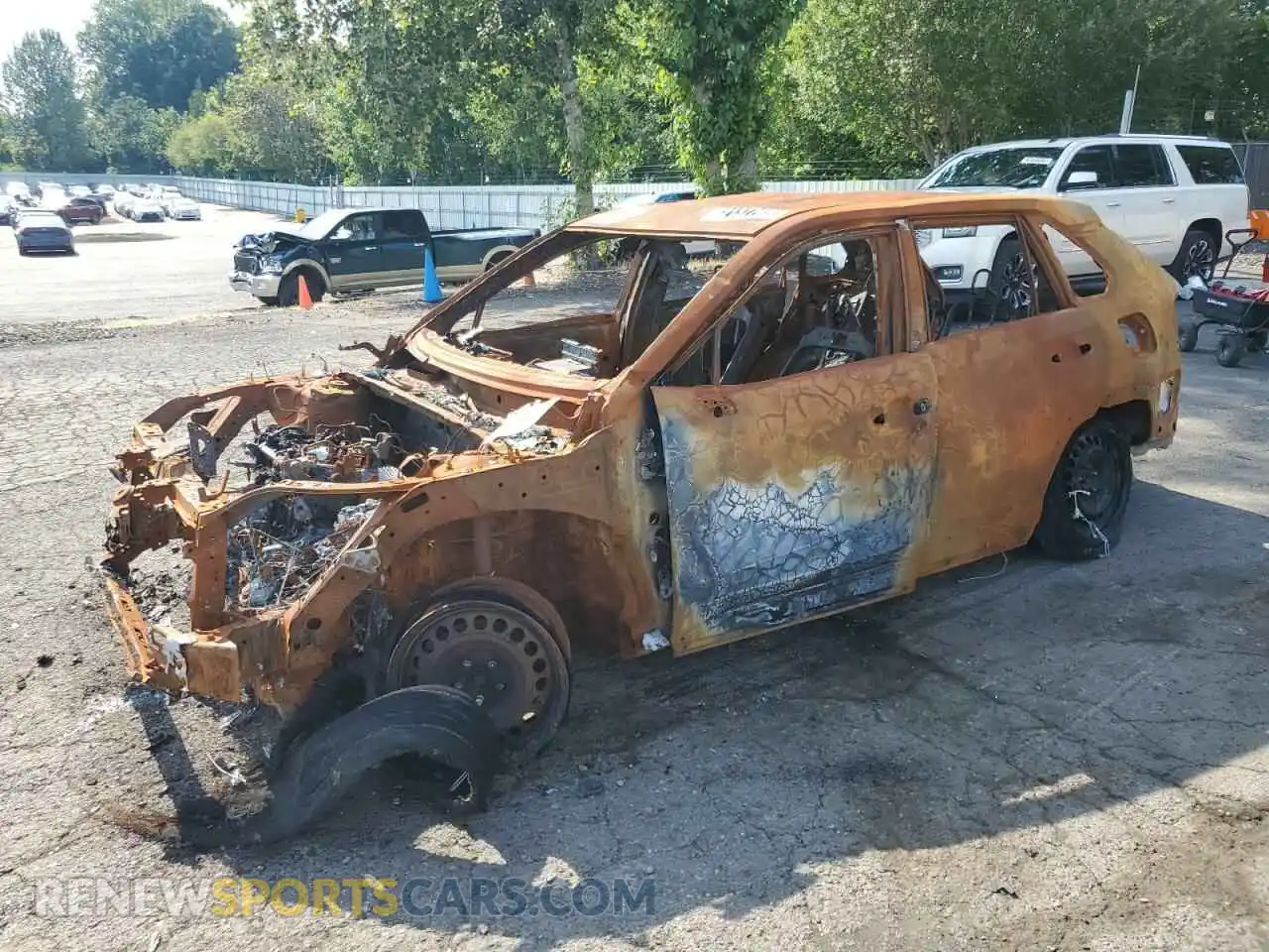 1 Photograph of a damaged car 2T3F1RFV8PC357366 TOYOTA RAV4 2023