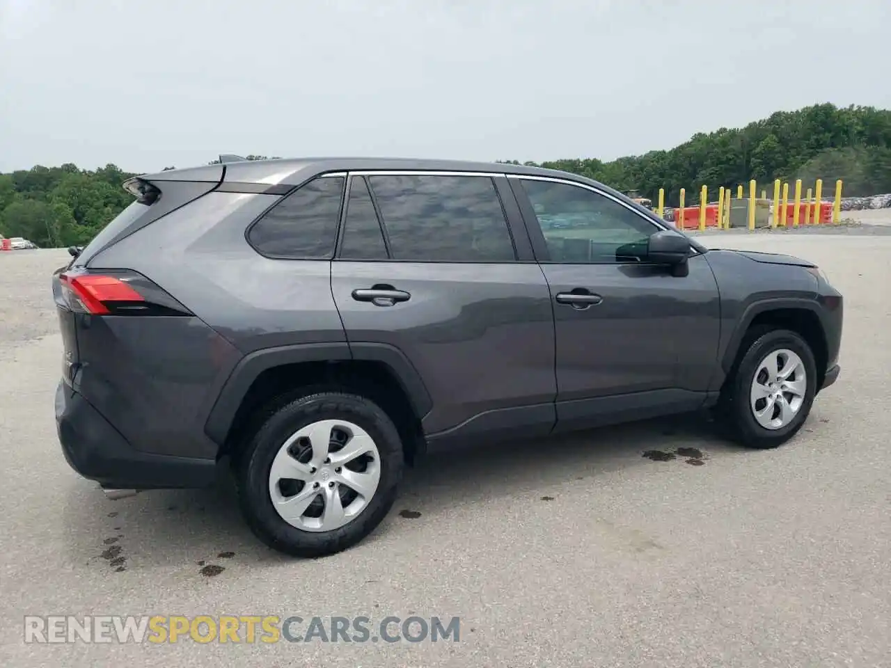 3 Photograph of a damaged car 2T3F1RFV9PC342858 TOYOTA RAV4 2023