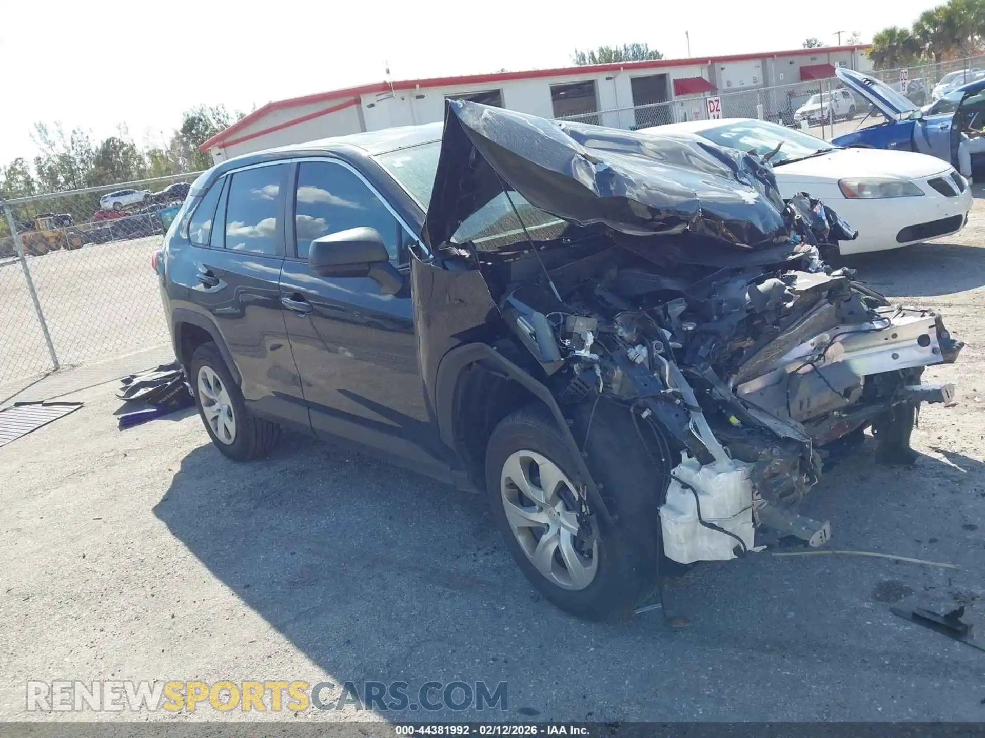 1 Photograph of a damaged car 2T3H1RFV0PC232919 TOYOTA RAV4 2023