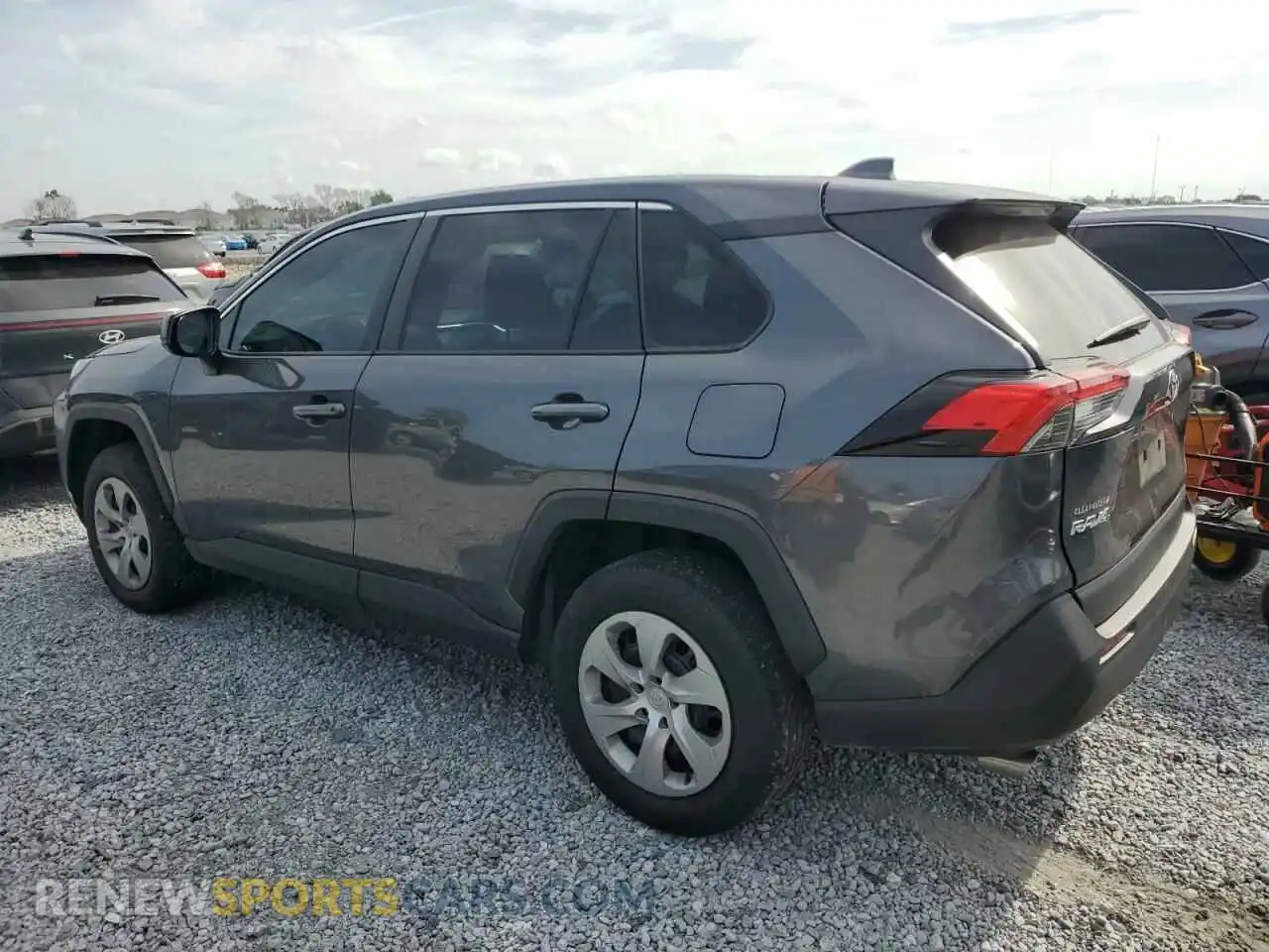 2 Photograph of a damaged car 2T3H1RFV1PC218138 TOYOTA RAV4 2023