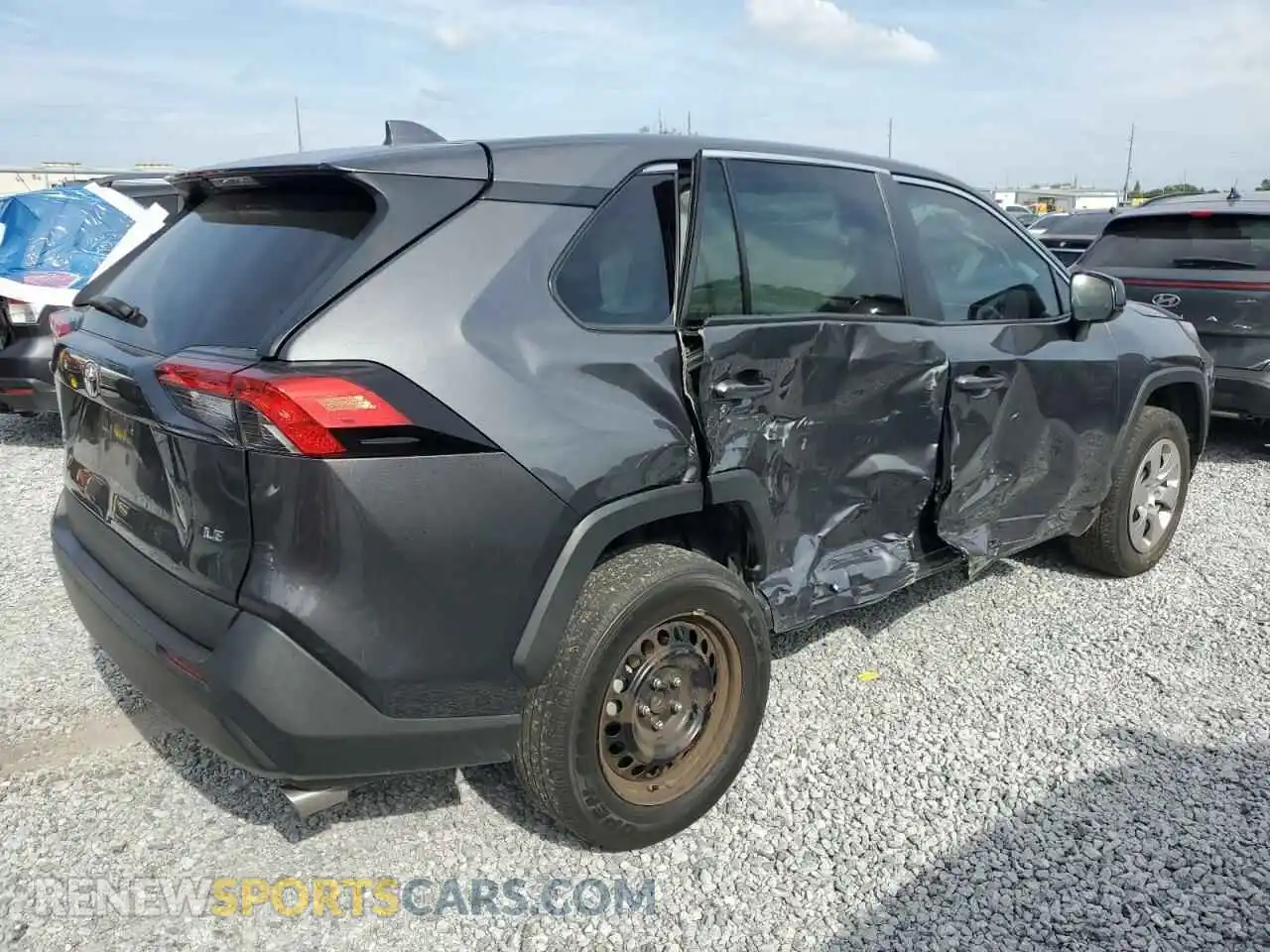 3 Photograph of a damaged car 2T3H1RFV1PC218138 TOYOTA RAV4 2023