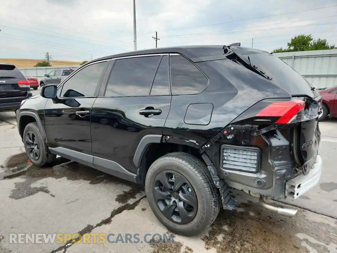 2 Photograph of a damaged car 2T3H1RFV2PC219850 TOYOTA RAV4 2023