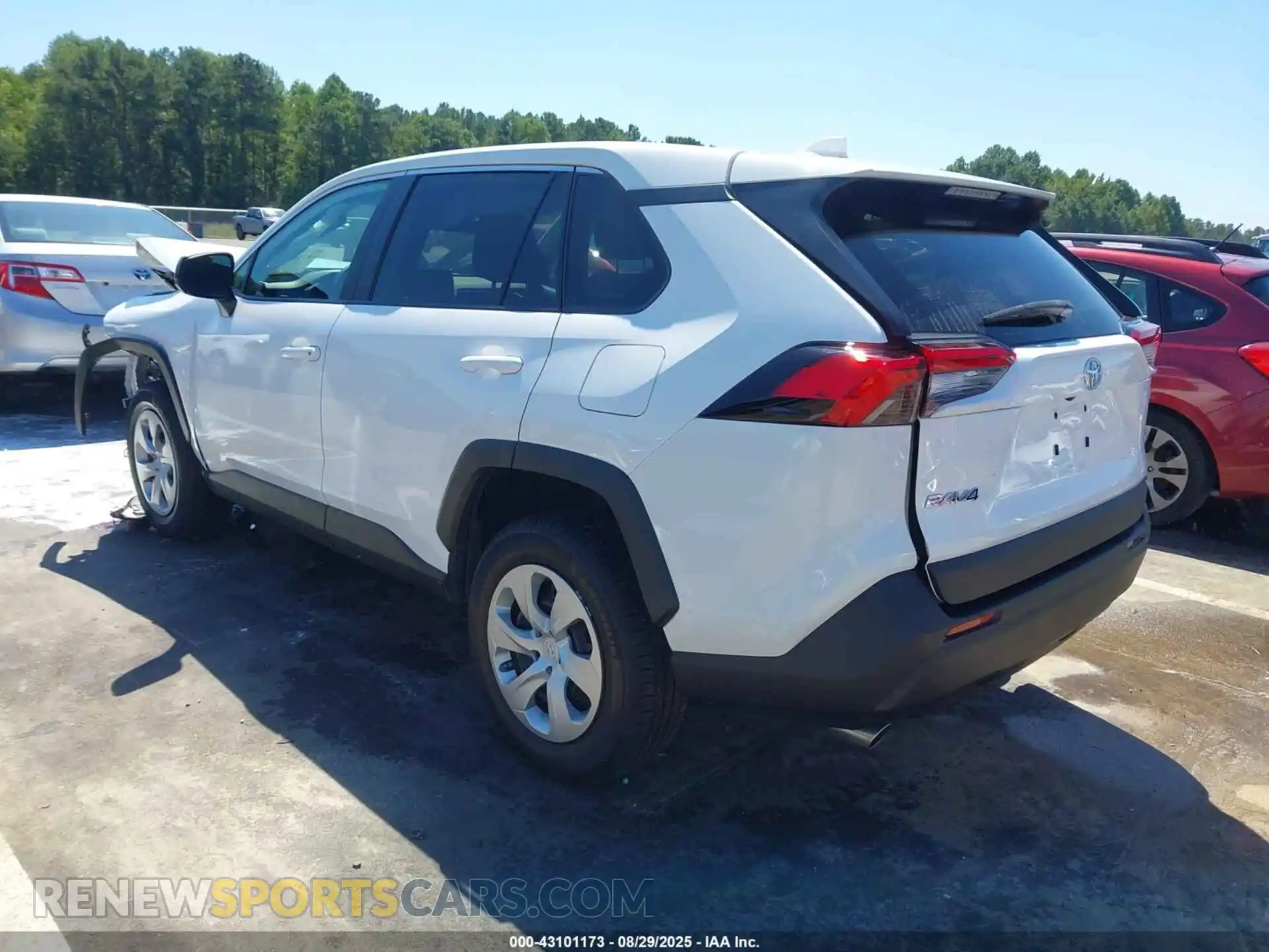 3 Photograph of a damaged car 2T3H1RFV2PC230377 TOYOTA RAV4 2023