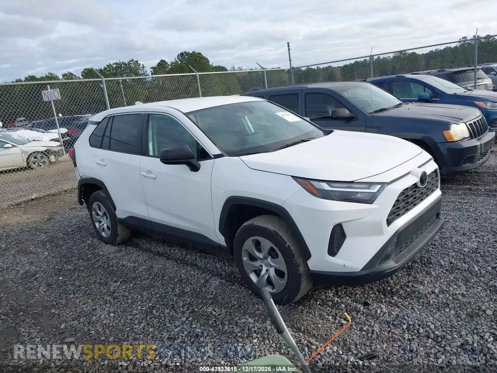 1 Photograph of a damaged car 2T3H1RFV3PC226905 TOYOTA RAV4 2023