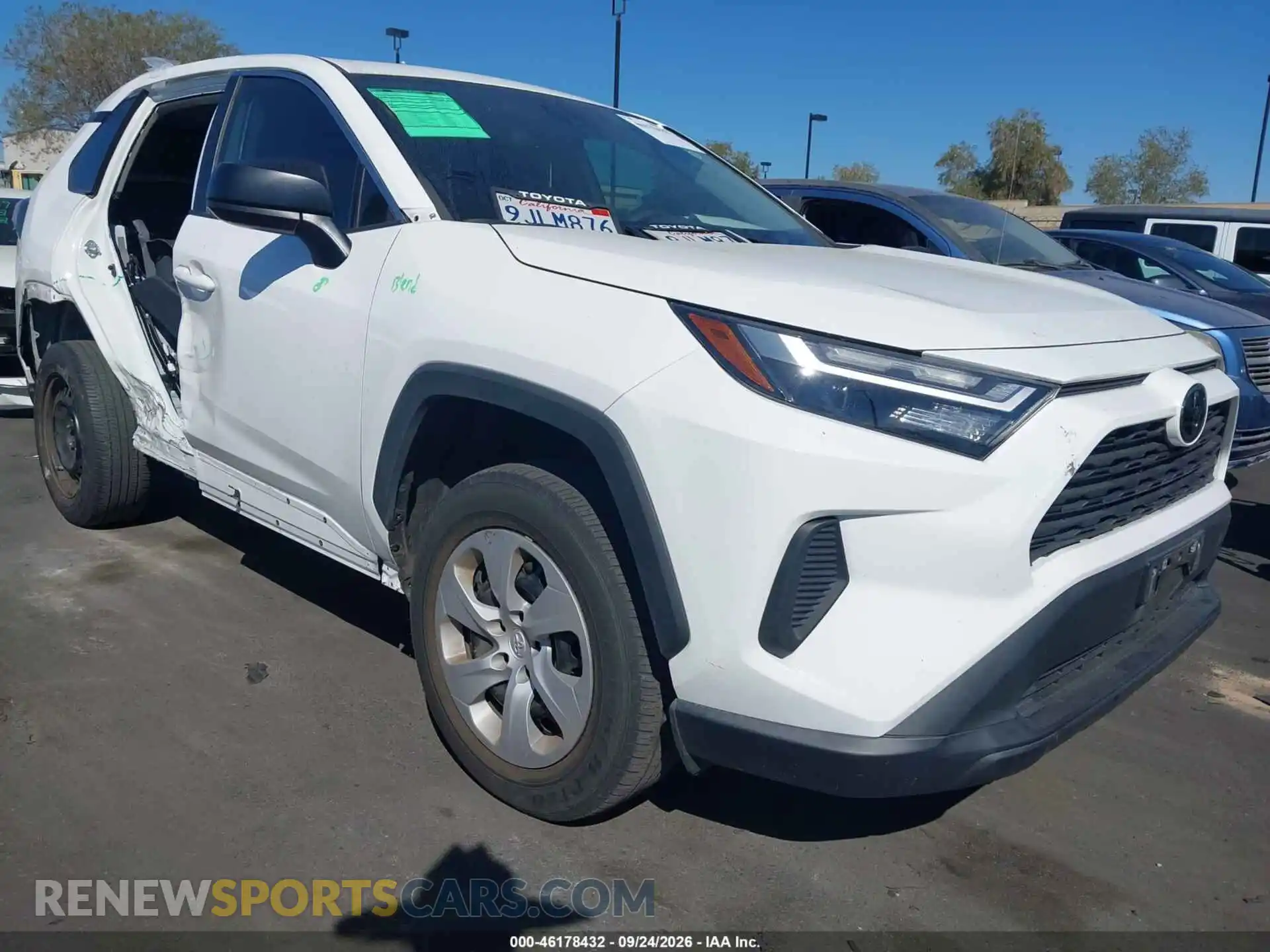 1 Photograph of a damaged car 2T3H1RFV3PC246975 TOYOTA RAV4 2023