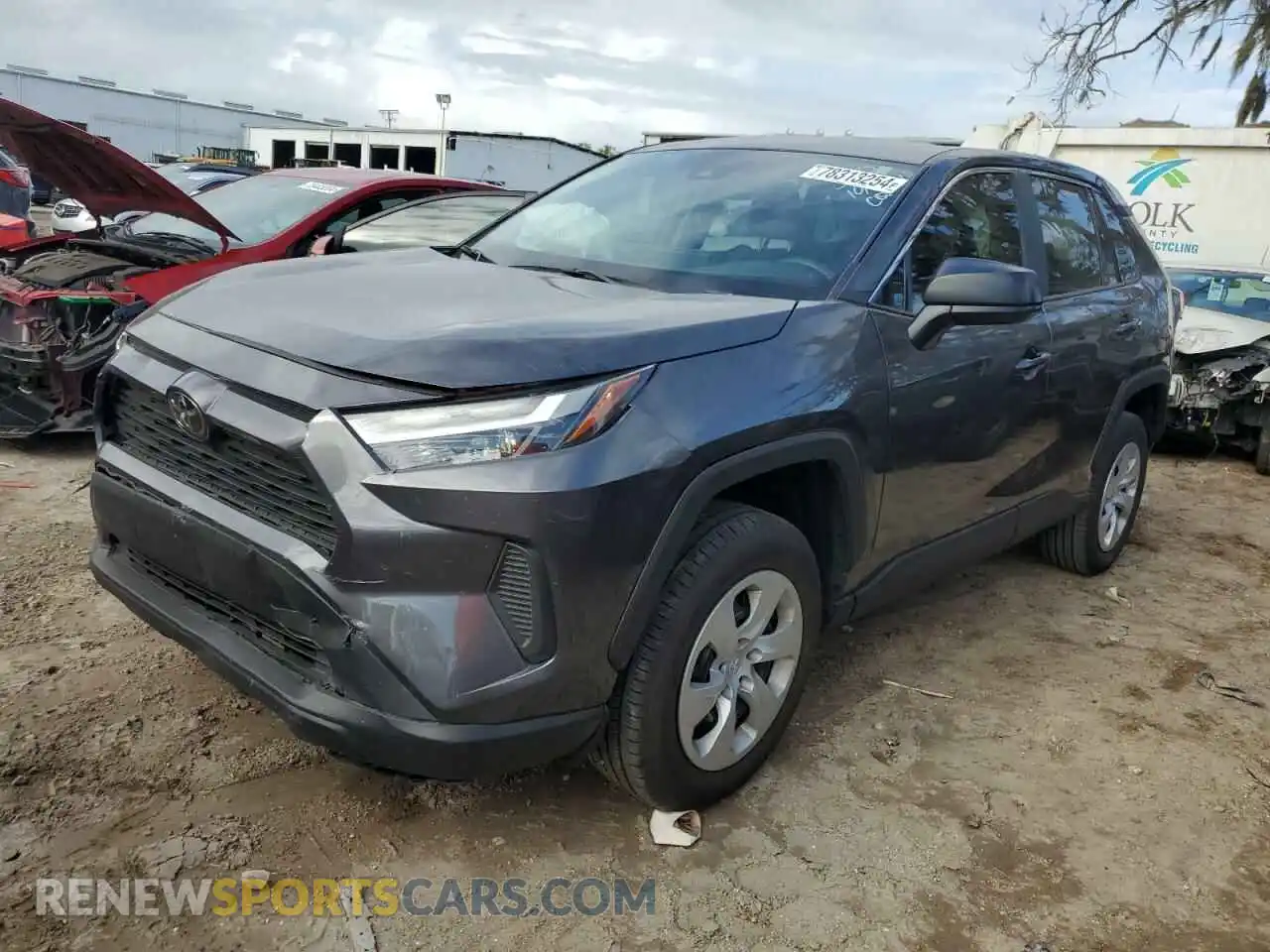 1 Photograph of a damaged car 2T3H1RFV4PC238514 TOYOTA RAV4 2023