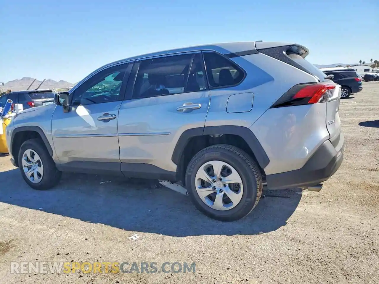 2 Фотография поврежденного автомобиля 2T3H1RFV4PC239811 TOYOTA RAV4 2023