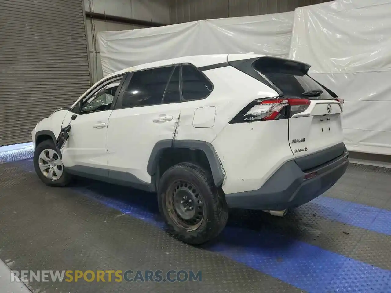 2 Photograph of a damaged car 2T3H1RFV4PW246594 TOYOTA RAV4 2023