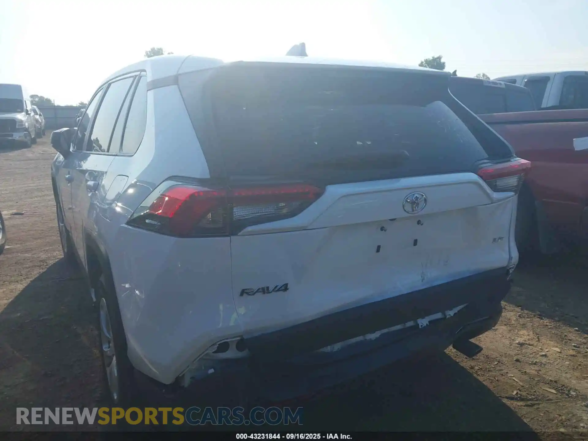 3 Photograph of a damaged car 2T3H1RFV7PC244369 TOYOTA RAV4 2023