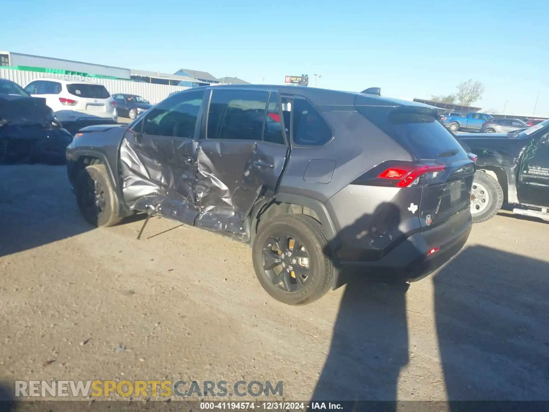 3 Photograph of a damaged car 2T3H1RFV7PW268119 TOYOTA RAV4 2023