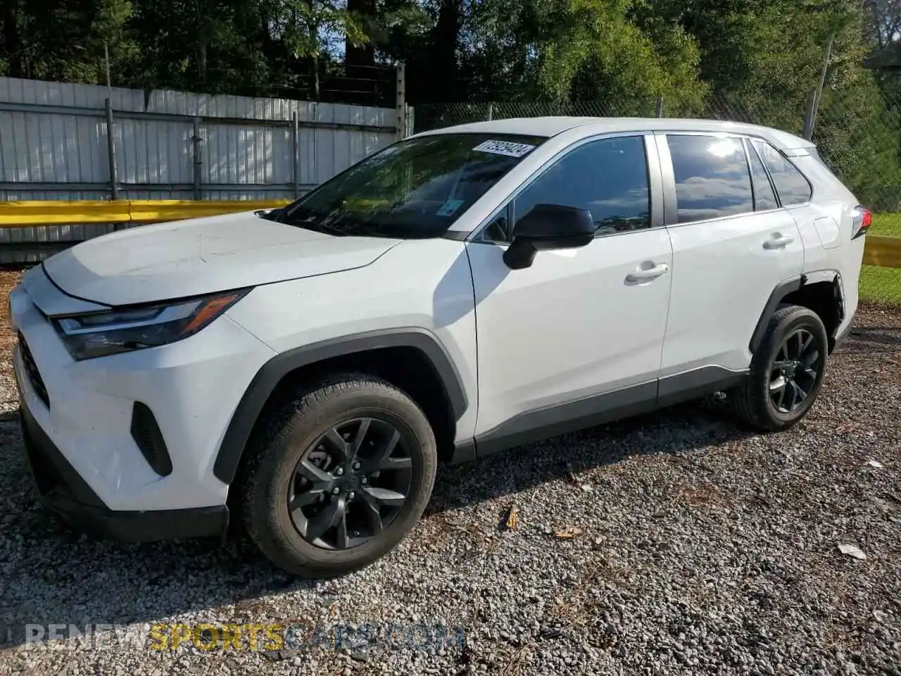 1 Photograph of a damaged car 2T3H1RFV8PC236992 TOYOTA RAV4 2023