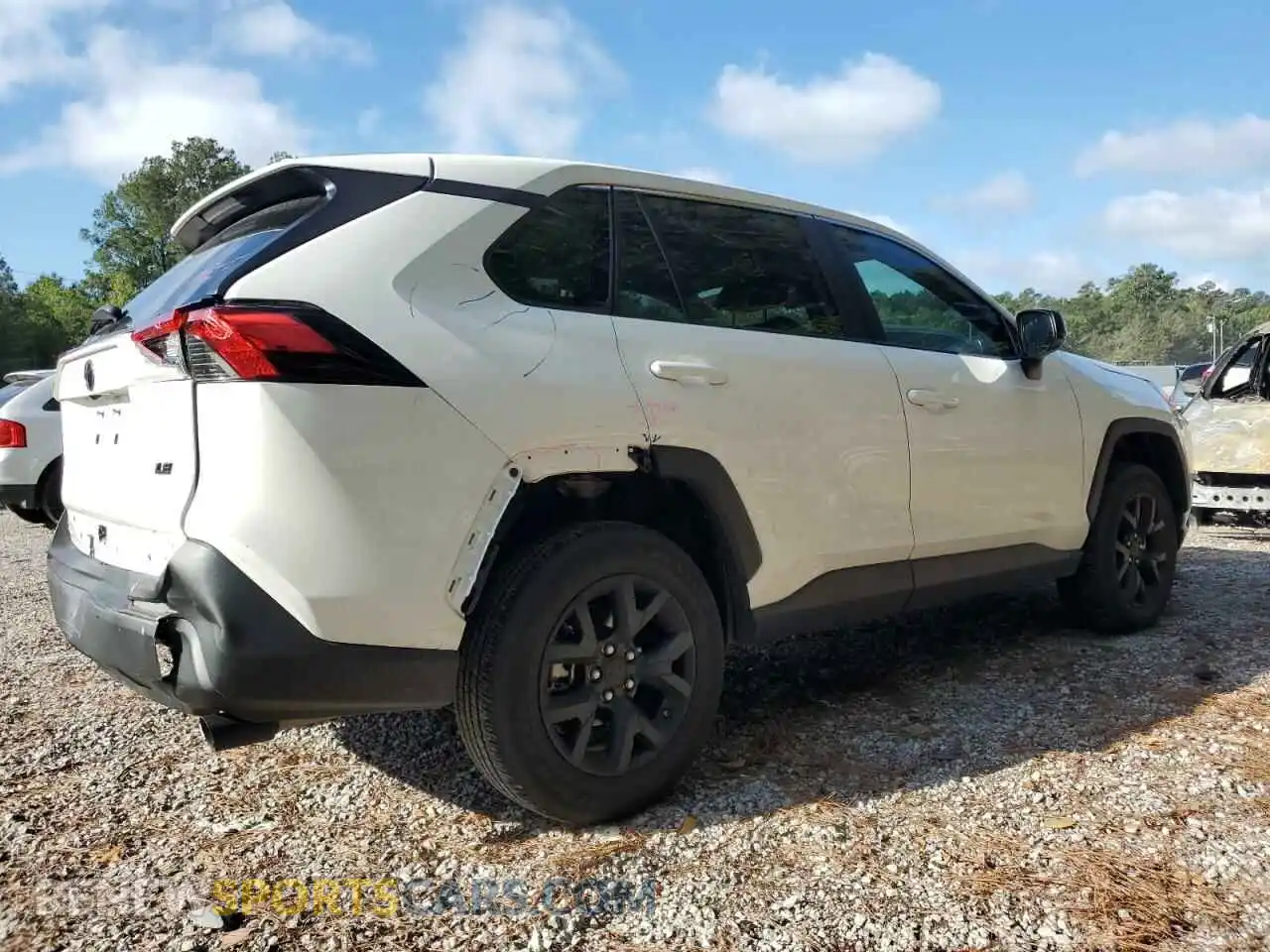3 Photograph of a damaged car 2T3H1RFV8PC236992 TOYOTA RAV4 2023
