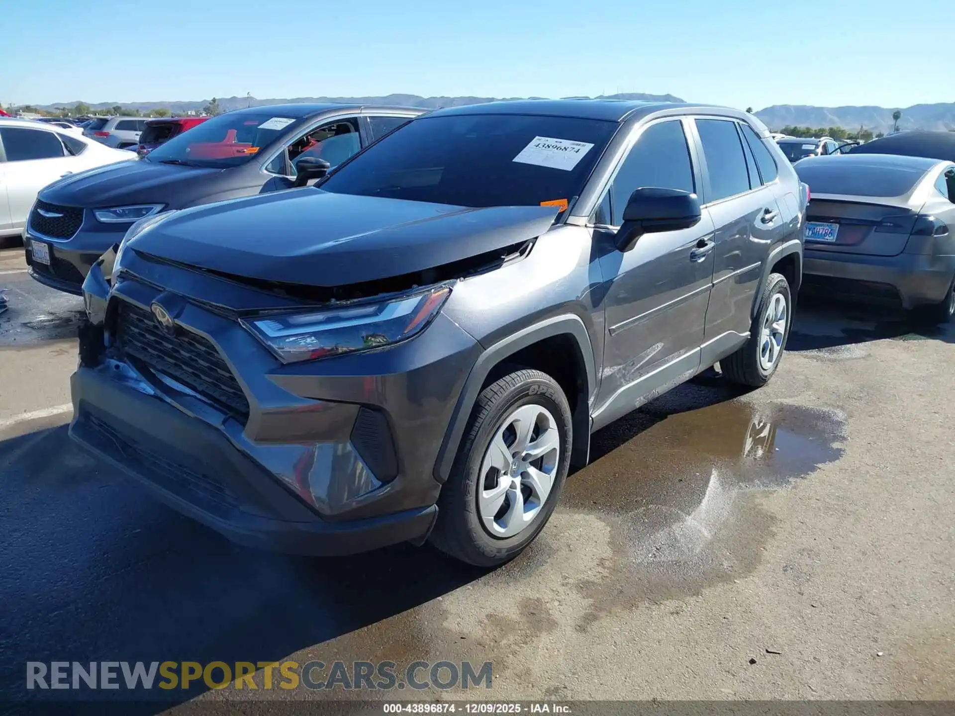2 Photograph of a damaged car 2T3H1RFV8PC237043 TOYOTA RAV4 2023