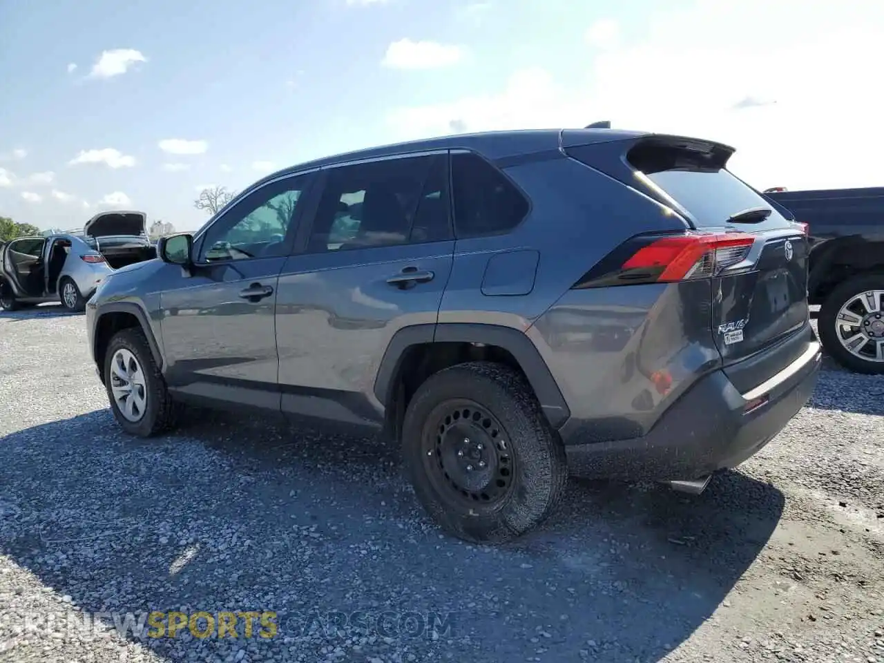2 Фотография поврежденного автомобиля 2T3H1RFV8PC244753 TOYOTA RAV4 2023