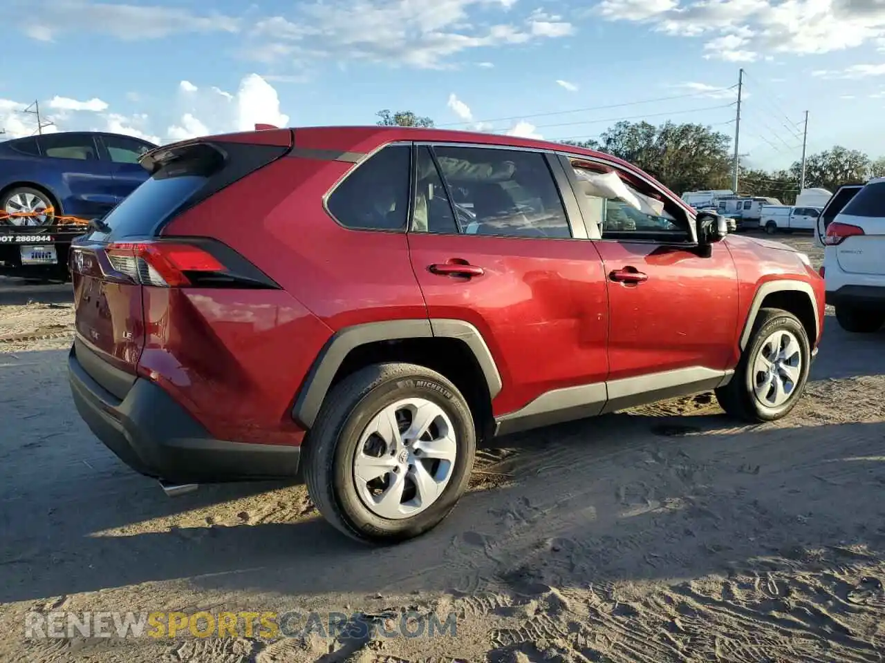 3 Photograph of a damaged car 2T3H1RFV8PW294339 TOYOTA RAV4 2023