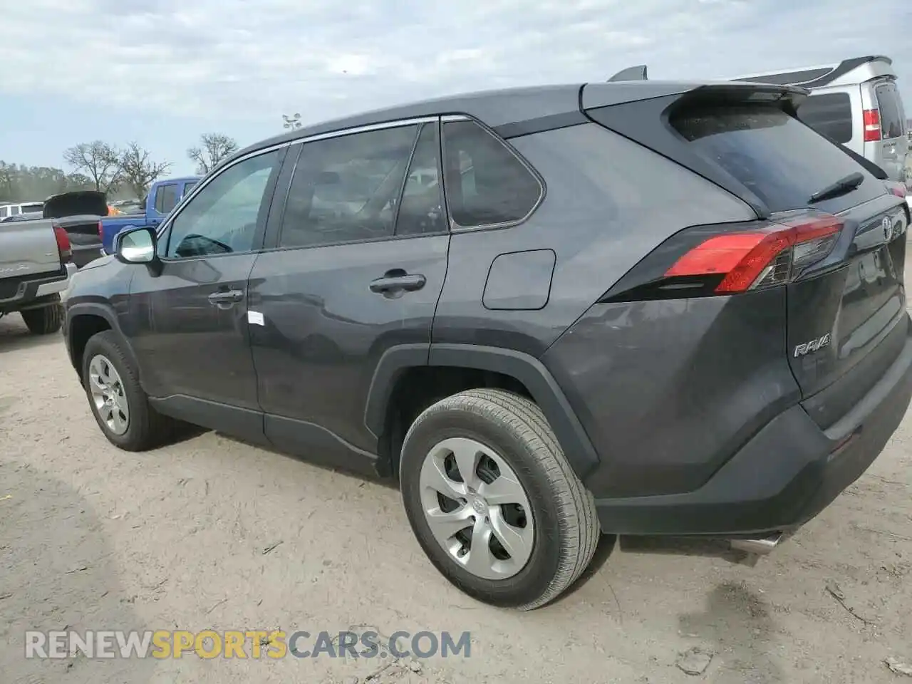 2 Photograph of a damaged car 2T3H1RFVXPC224505 TOYOTA RAV4 2023