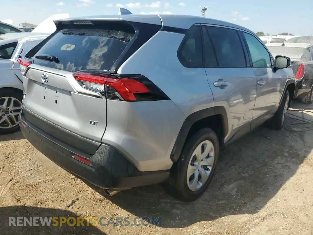 3 Photograph of a damaged car 2T3H1RFVXPW247989 TOYOTA RAV4 2023