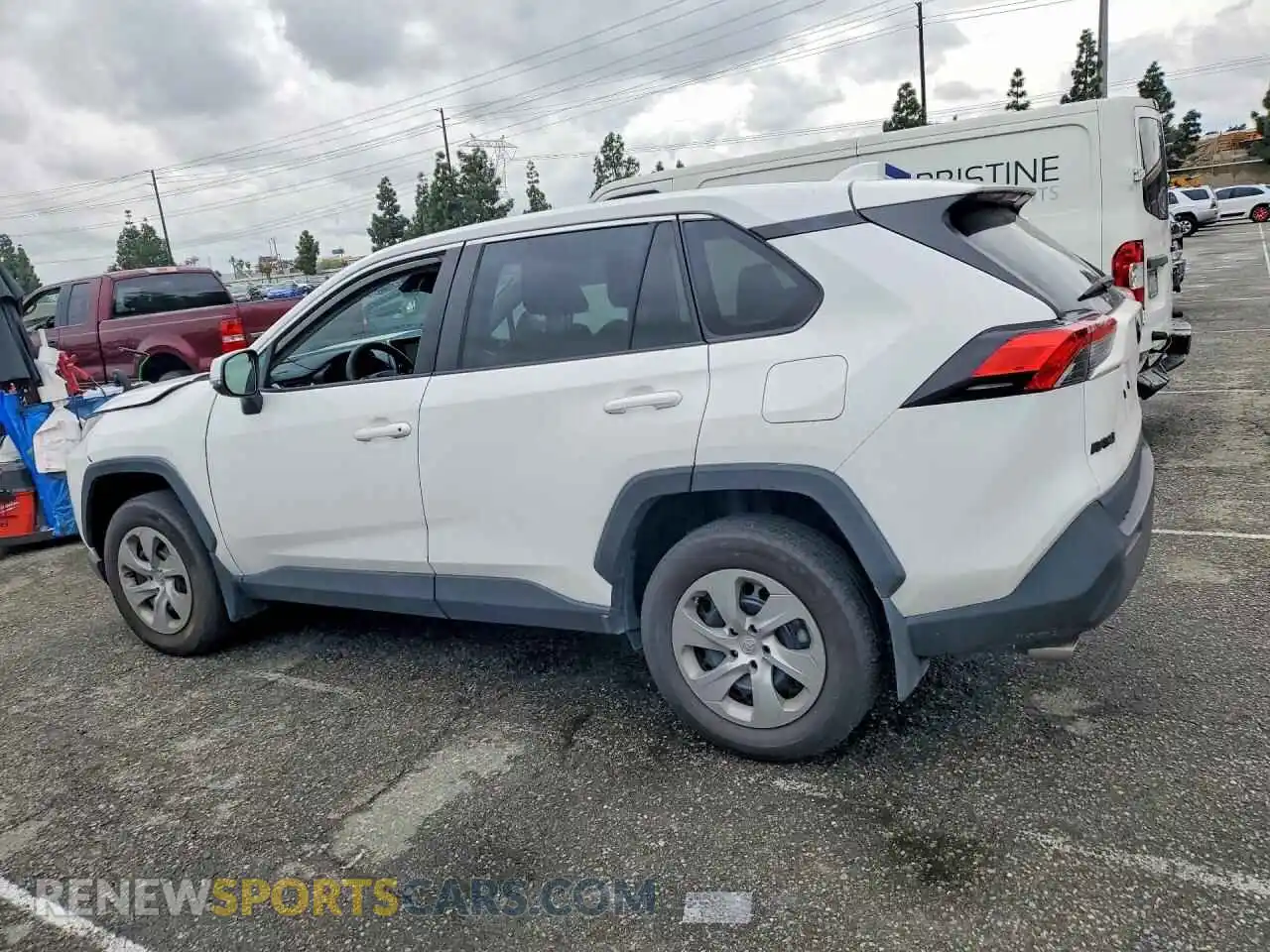 2 Photograph of a damaged car 2T3K1RFV4PW241577 TOYOTA RAV4 2023