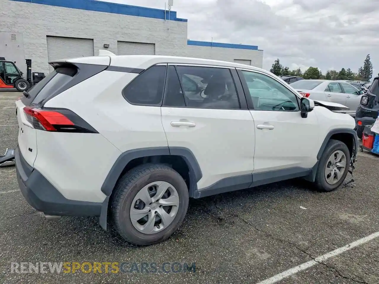 3 Photograph of a damaged car 2T3K1RFV4PW241577 TOYOTA RAV4 2023