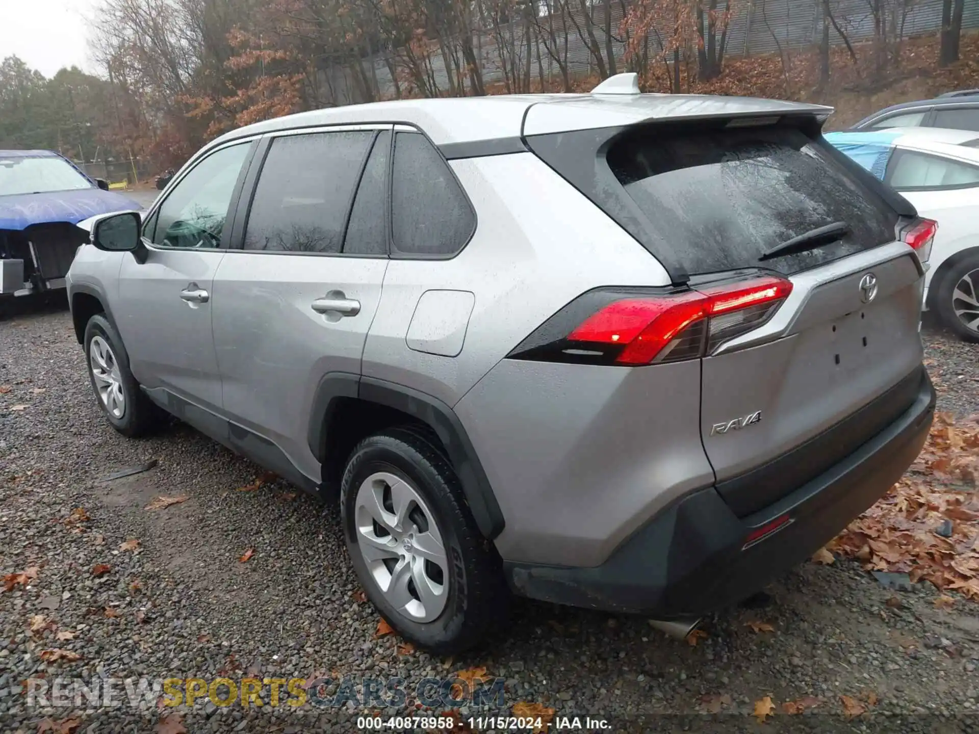 3 Photograph of a damaged car 2T3K1RFV7PC234883 TOYOTA RAV4 2023