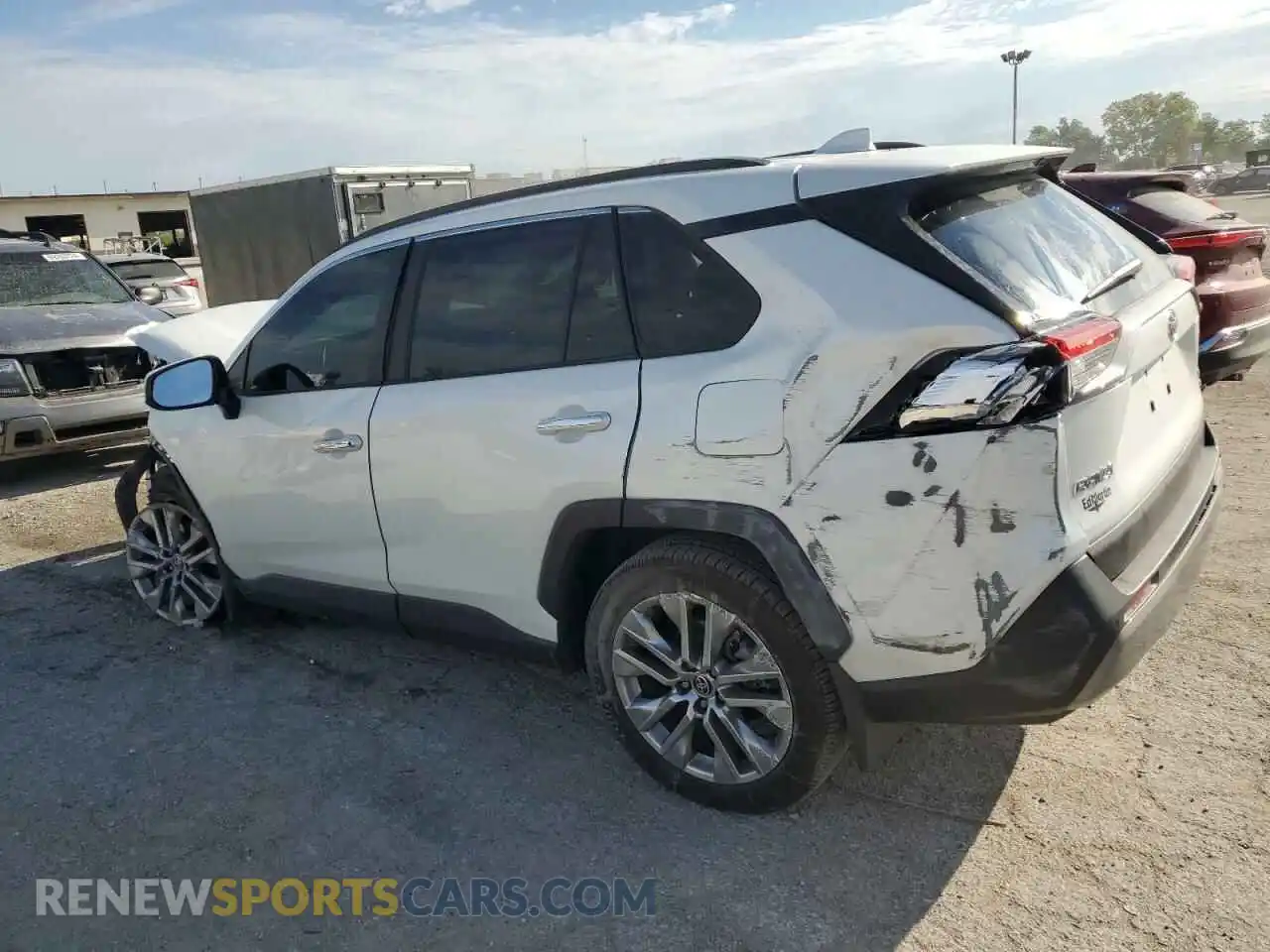 2 Фотография поврежденного автомобиля 2T3N1RFV1PW348034 TOYOTA RAV4 2023
