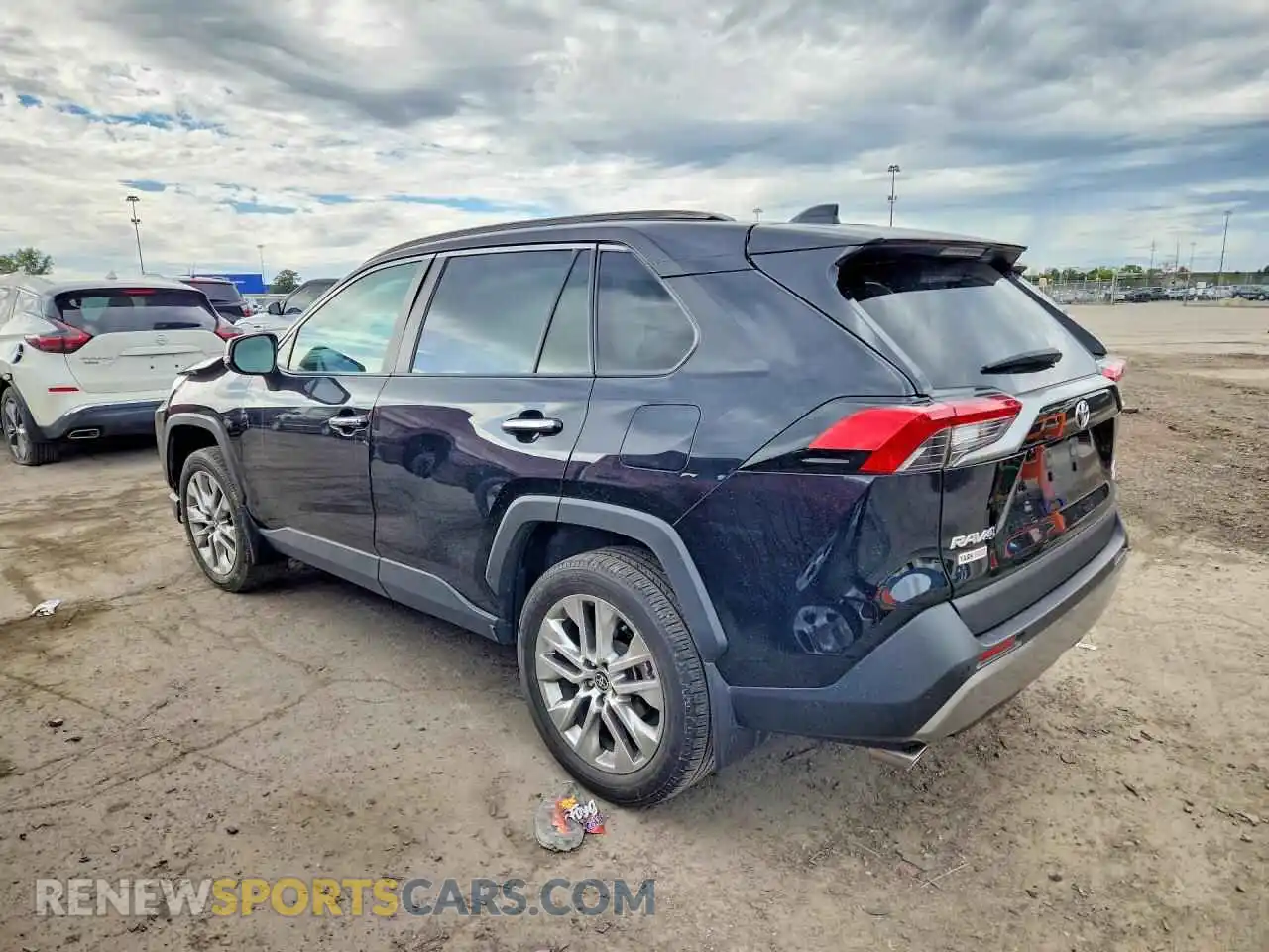 2 Фотография поврежденного автомобиля 2T3N1RFV4PC392983 TOYOTA RAV4 2023