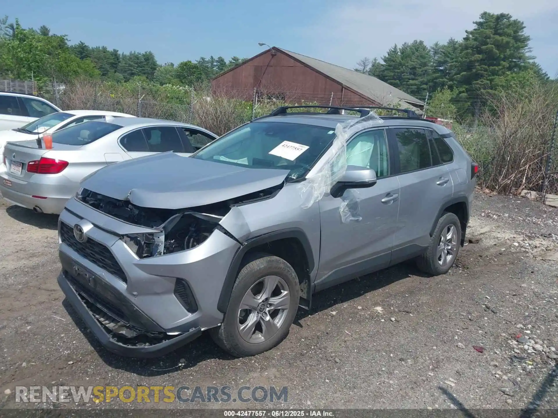2 Photograph of a damaged car 2T3P1RFV0PC336919 TOYOTA RAV4 2023